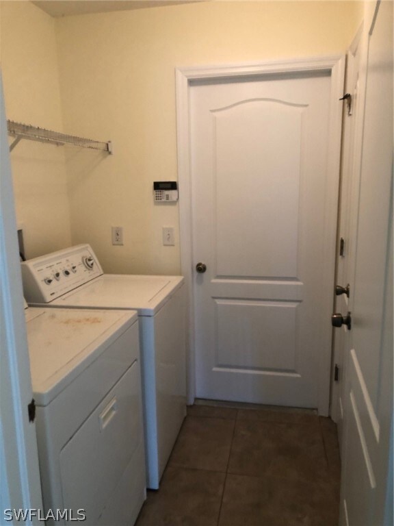 410 Conlee St, Lehigh Acres, FL 33974 - photo 2