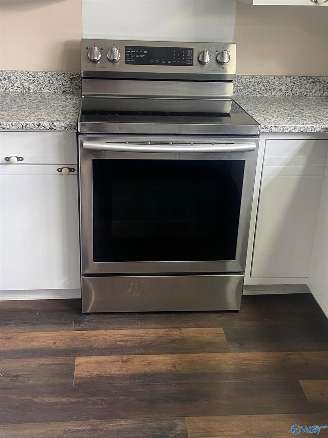 1601 12th St SE, Decatur, AL 35601 - photo 7