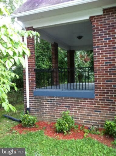 501 Capitol Heights Blvd, Capitol Heights, MD 20743 - photo 5