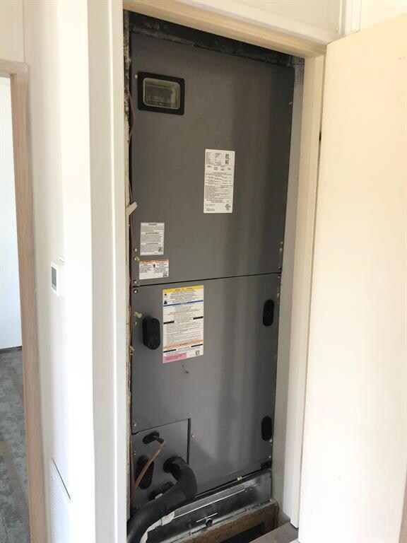 196 Cowboys Ln, Springtown, TX 76082 - photo 5