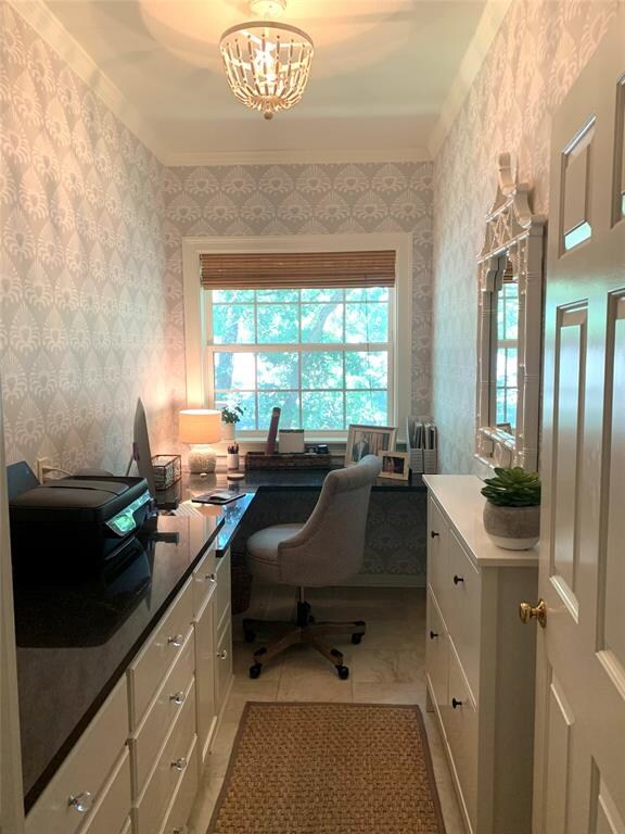 1500 Lynhurst Ln, Denton, TX 76205 - photo 6