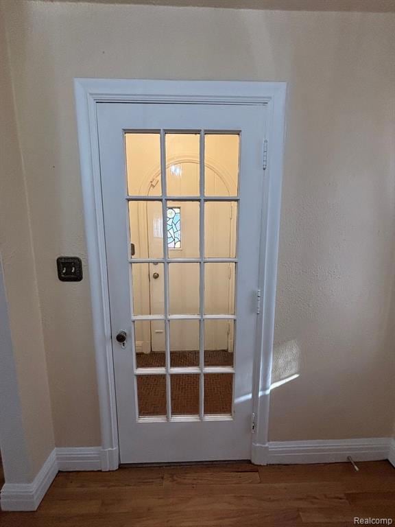 21440 Lathrup St, Southfield, MI 48075 - photo 3