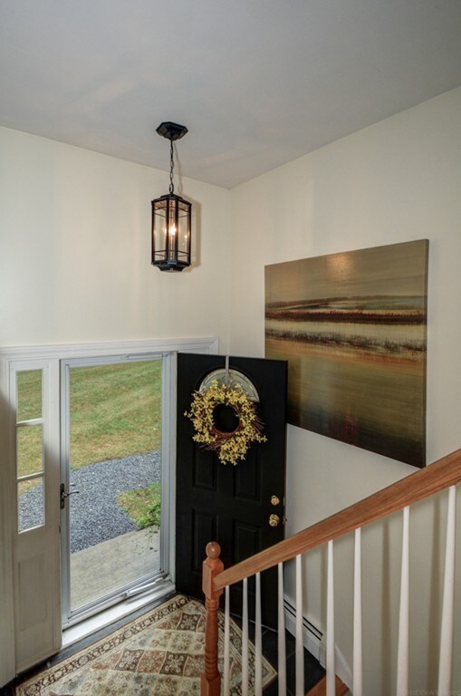 102 Robert Rd, Holliston, MA 01746 - photo 3