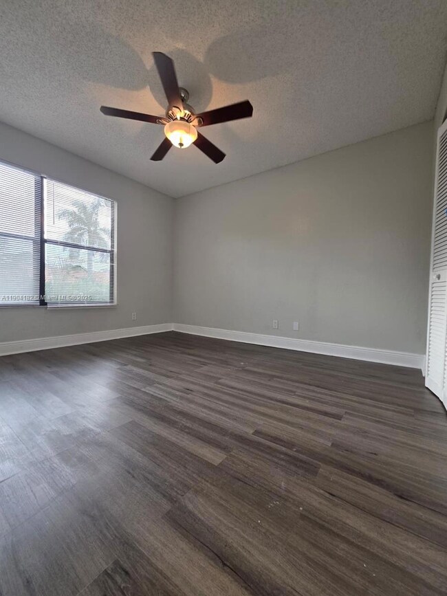 1620 Balfour Point Dr unit H, West Palm Beach, FL 33411 - photo 6