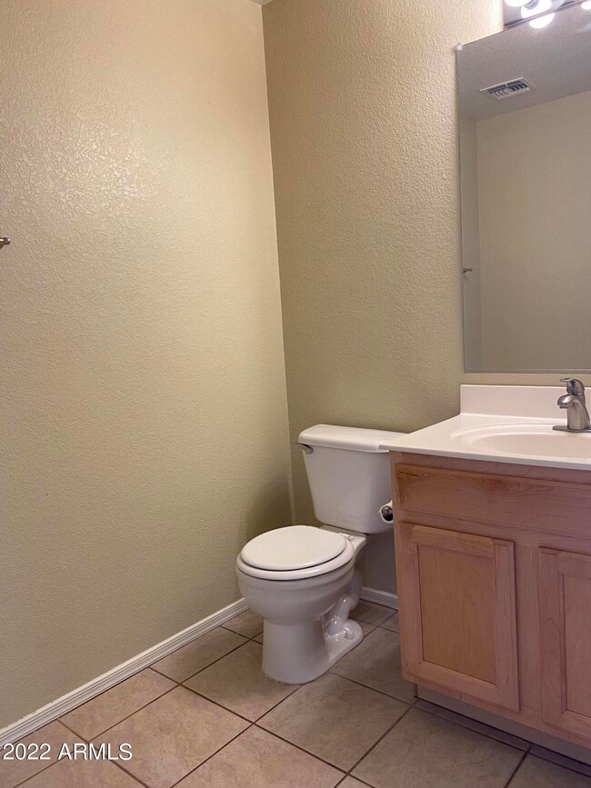 1291 S San Vincente Ct unit III, Chandler, AZ 85286 - photo 6