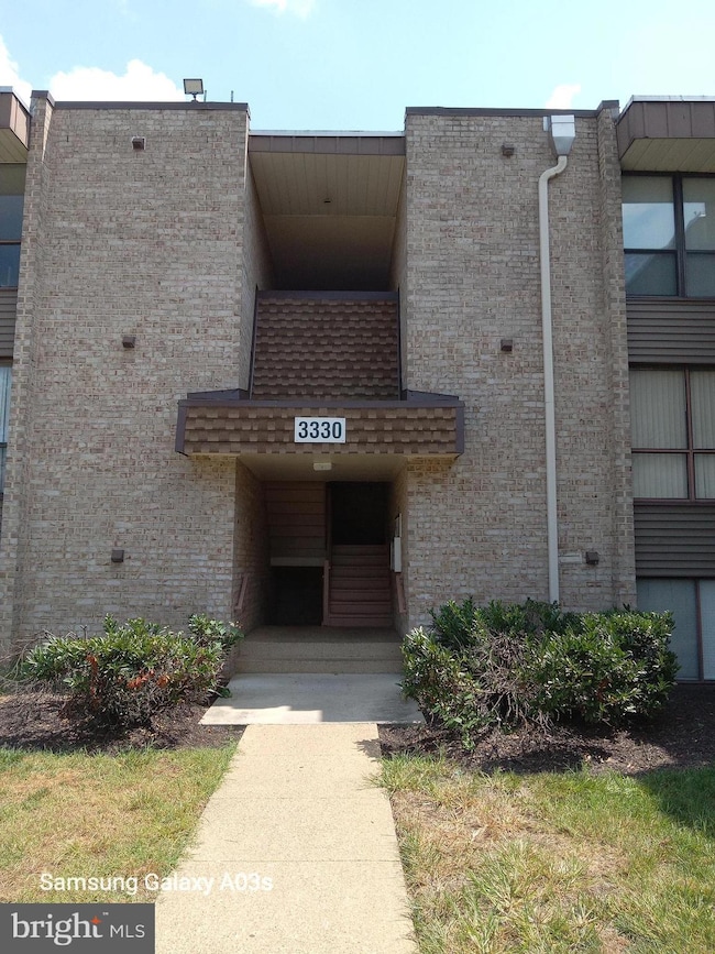 3330 Huntley Square Dr unit A2, Temple Hills, MD 20748 - photo 3