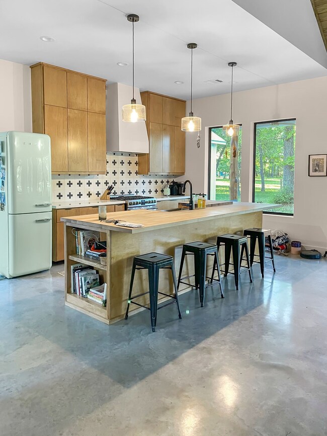 26586 Joseph Rd, Hockley, TX 77447 - photo 4