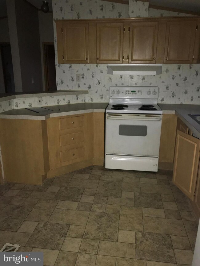 1956 Coldsmith Rd, Shippensburg, PA 17257 - photo 4