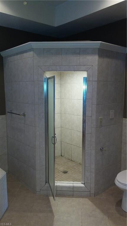 Master bedroom walk-in shower
