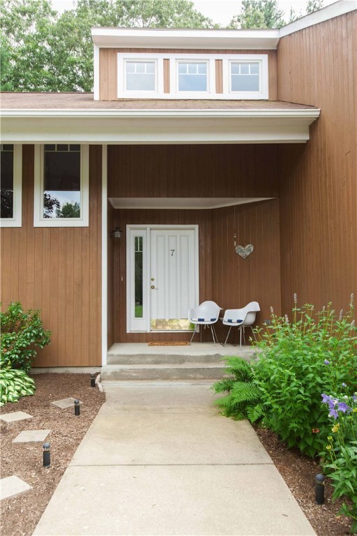 7 Sugar Maple Dr, Coventry, RI 02816 - photo 3