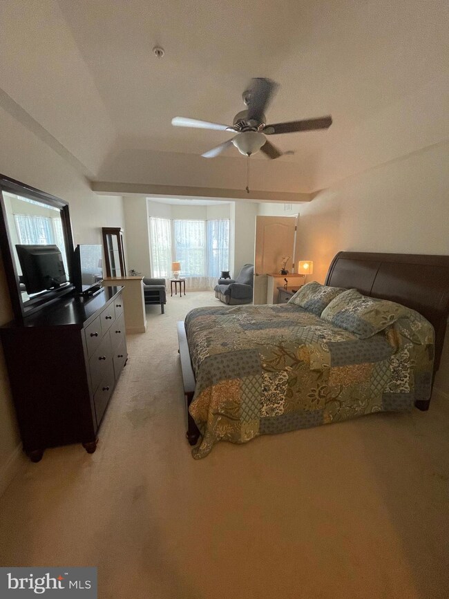 8612 Wintergreen Ct unit 308, Odenton, MD 21113 - photo 2