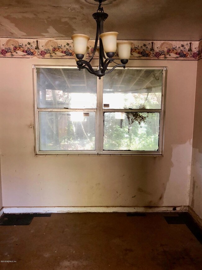 1471 Alecia Dr, Jacksonville, FL 32205 - photo 6