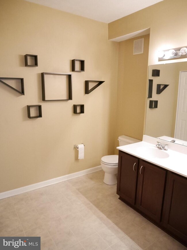 2495 Amber Orchard Ct E unit 201, Odenton, MD 21113 - photo 7