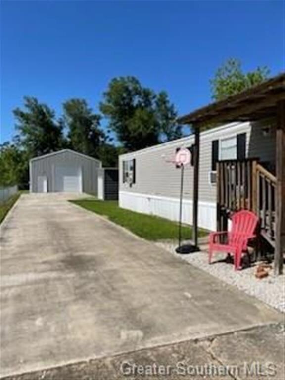 833 Bennett Rd, Lake Charles, LA 70607 - photo 3