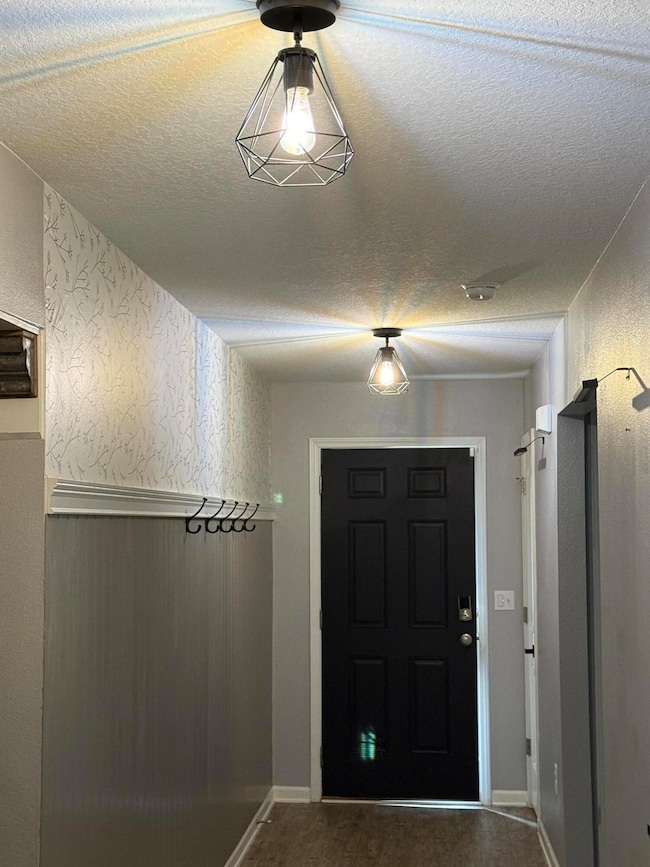 351 Merlin Ct, Crestview, FL 32539 - photo 2