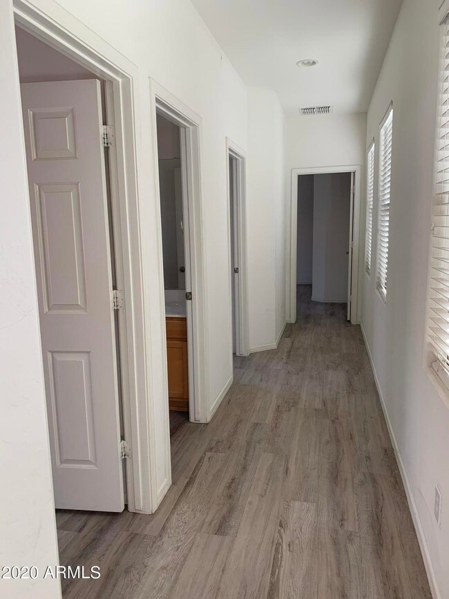 1442 E Peartree Ln, Gilbert, AZ 85298 - photo 4