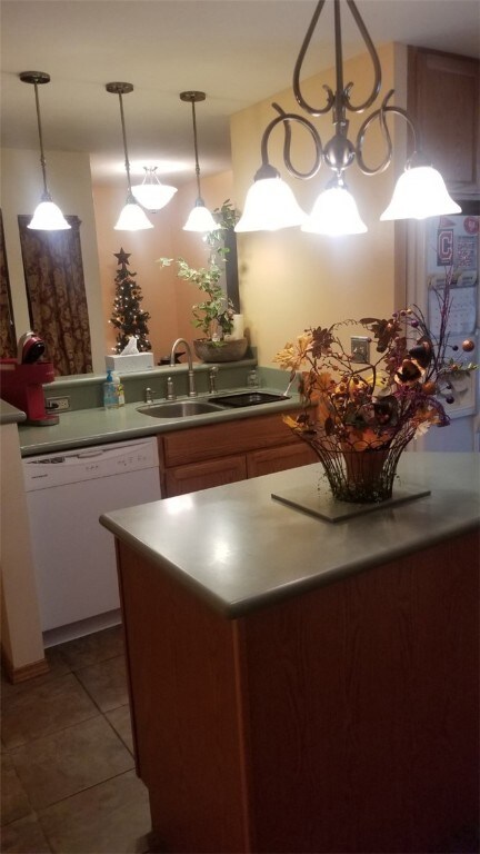 3027 Loveland Ave, Erie, PA 16506 - photo 5