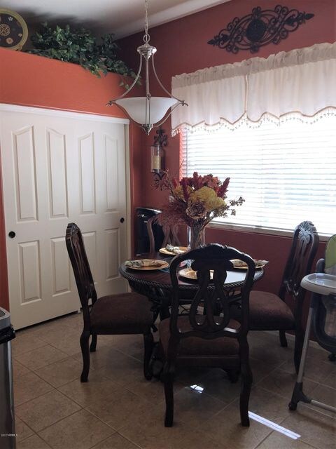 breakfast area