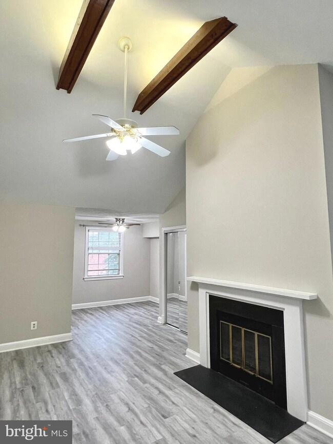 2703 Arlington Blvd unit 201, Arlington, VA 22201 - photo 4