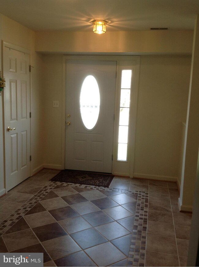 6515 Mallery Ct, Frederick, MD 21703 - photo 7