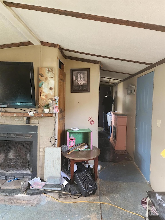 1564 Saddlewood Ln, Cherryville, NC 28021 - photo 2