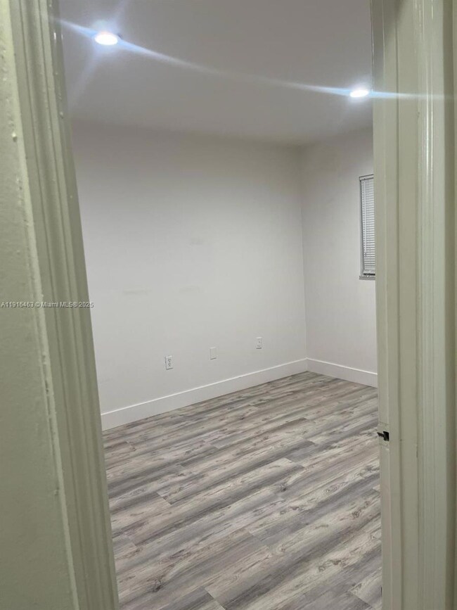 5491 W 24th Ave unit 49, Hialeah, FL 33016 - photo 6