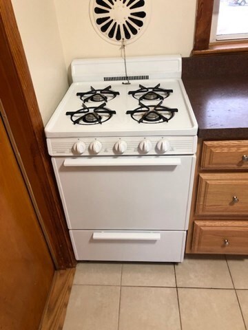 8 Berry St unit 1, Danvers, MA 01923 - photo 7