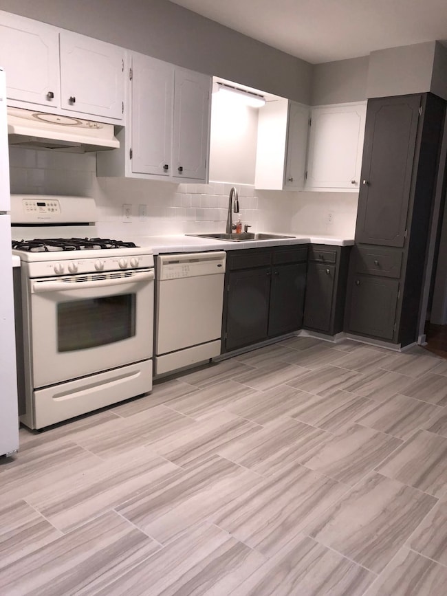 2322 Poinciana Dr, Houston, TX 77018 - photo 7