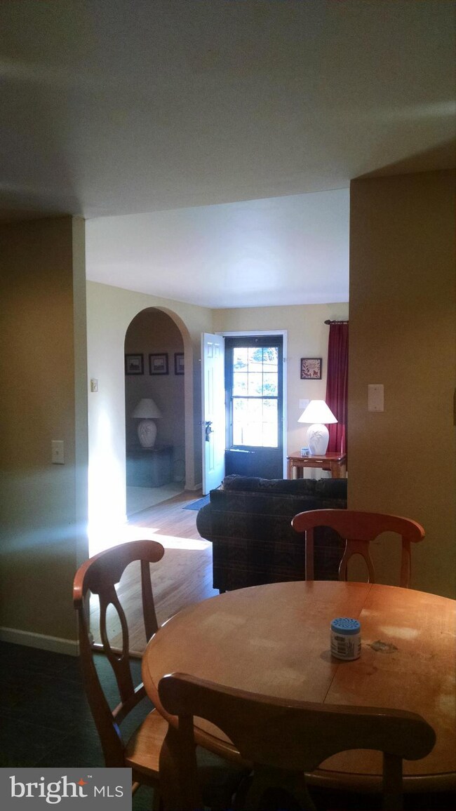 324 S Commerce St, Centreville, MD 21617 - photo 4