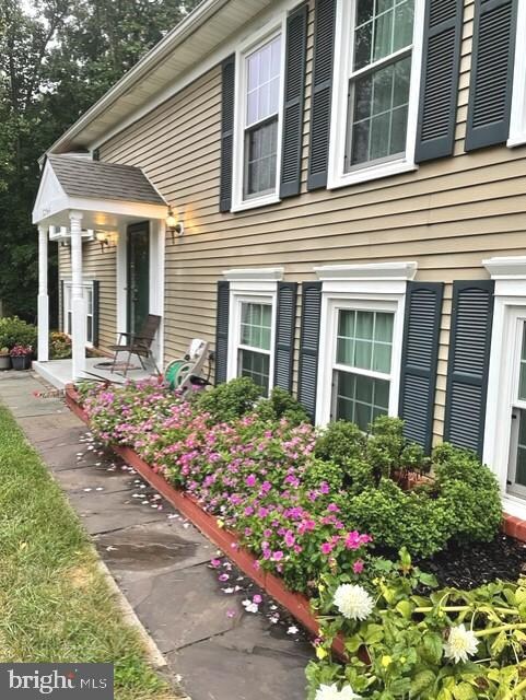 5304 Hampton Forest Way, Fairfax, VA 22030 - photo 2