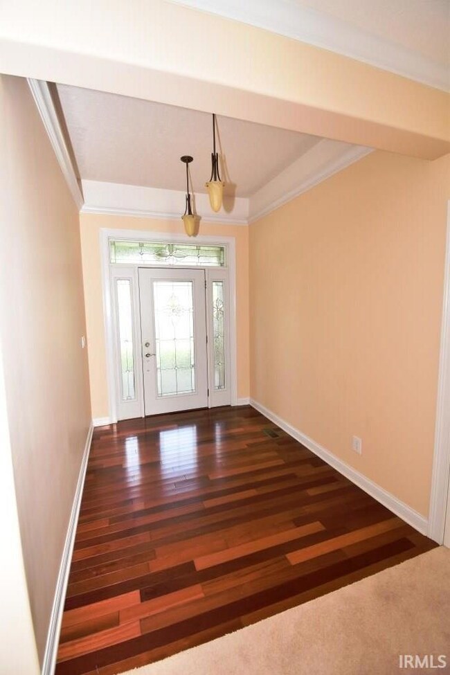 1621 S Oxford Ct, Frankfort, IN 46041 - photo 2