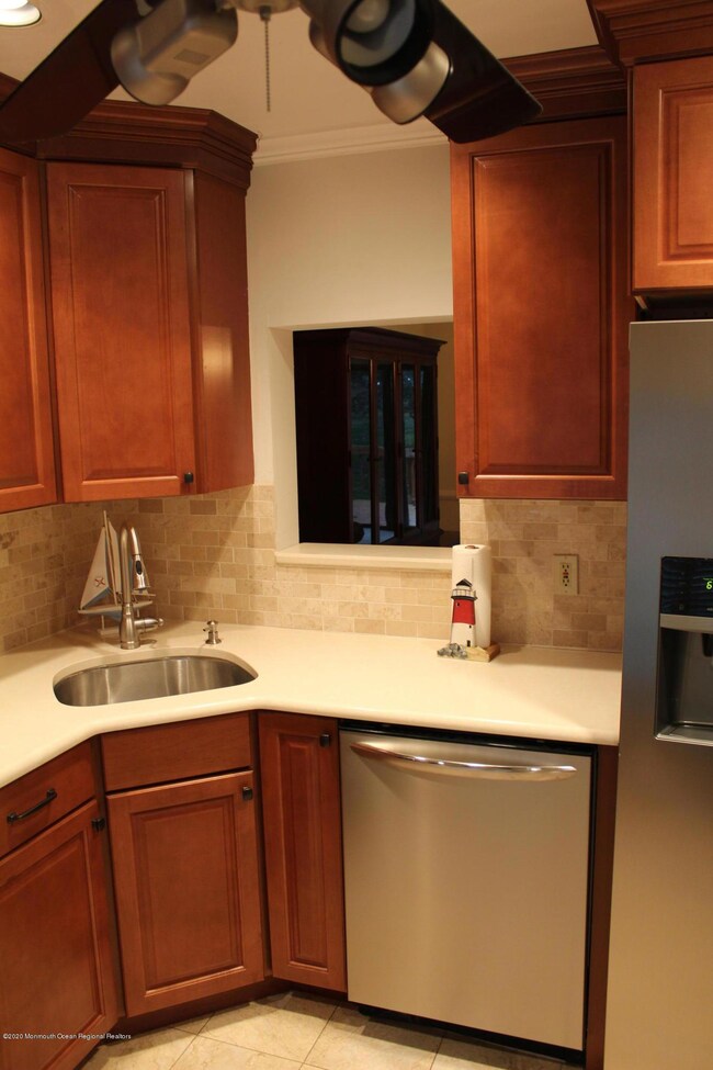 1307 W Union Ln unit A1, Manasquan, NJ 08736 - photo 6