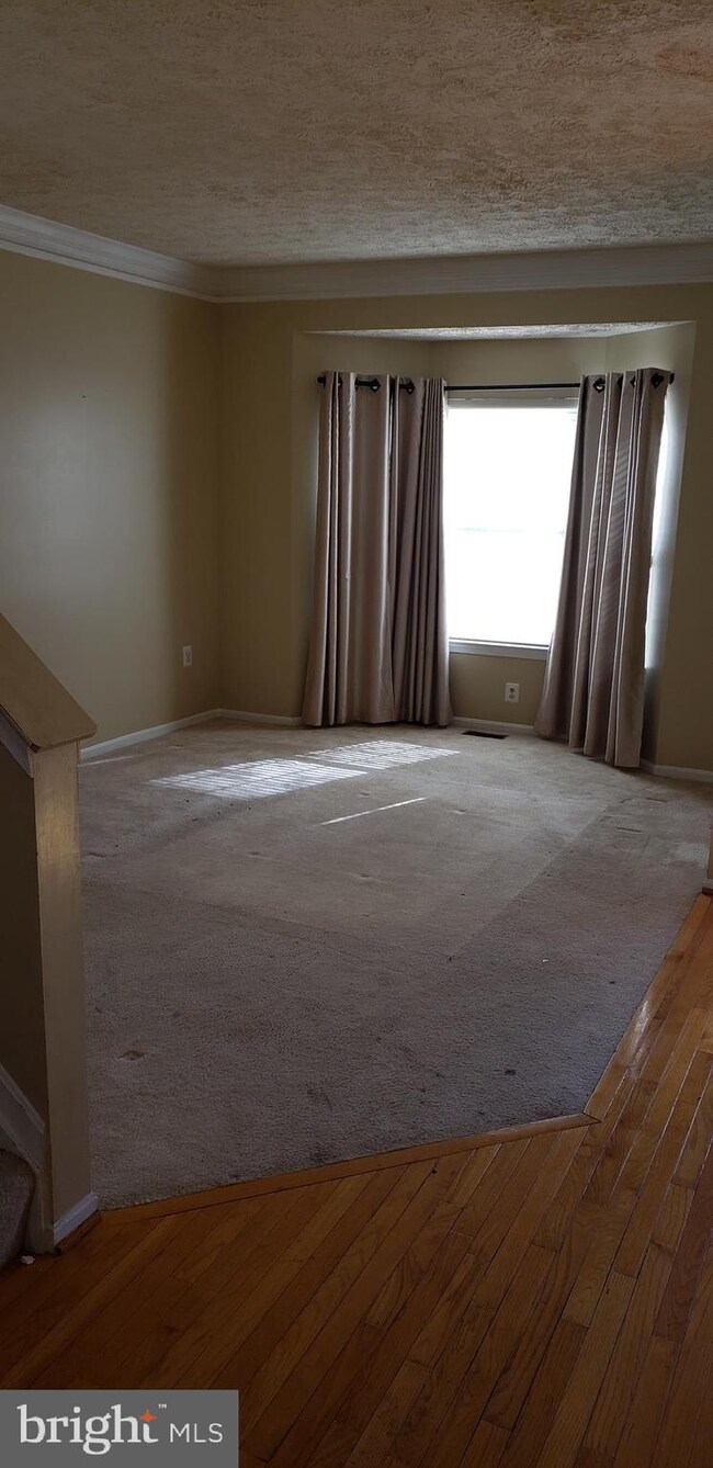 8402 Branchwood Cir, Clinton, MD 20735 - photo 7