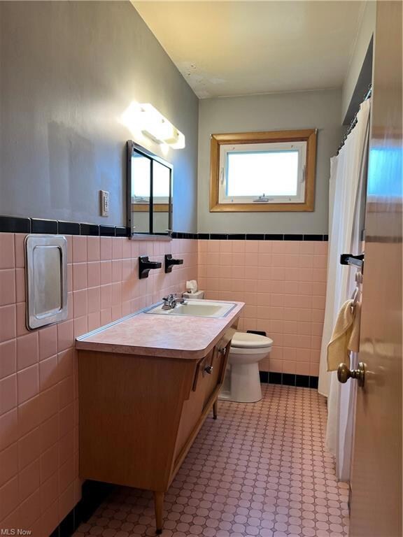 1853 Rush Rd, Wickliffe, OH 44092 - photo 7