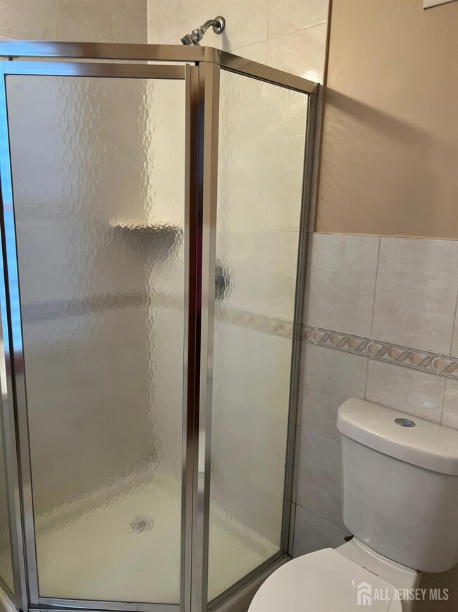 399 Park Ave, Perth Amboy, NJ 08861 - photo 6