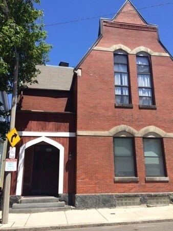 484 E 4th St unit B, Boston, MA 02127 - photo 2