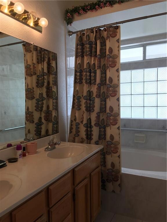 386 Brill Cir, Horizon City, TX 79928 - photo 7