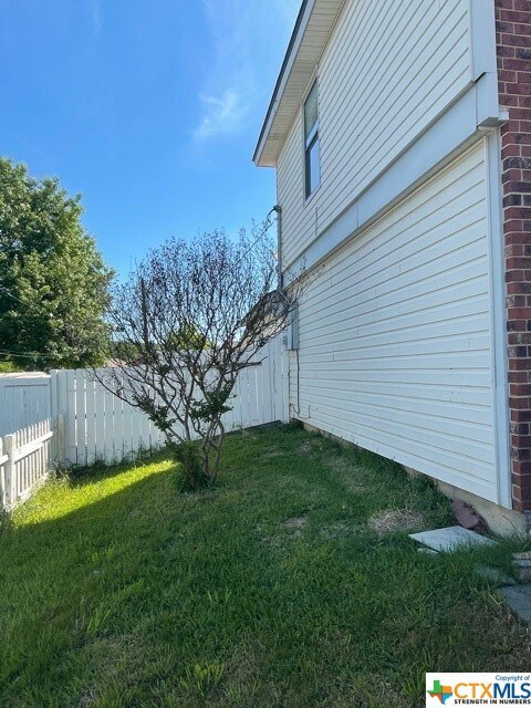 206 W Anderson Ave, Copperas Cove, TX 76522 - photo 5