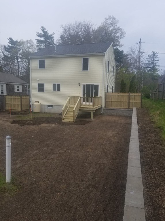 82 Annawon Dr, Halifax, MA 02338 - photo 4