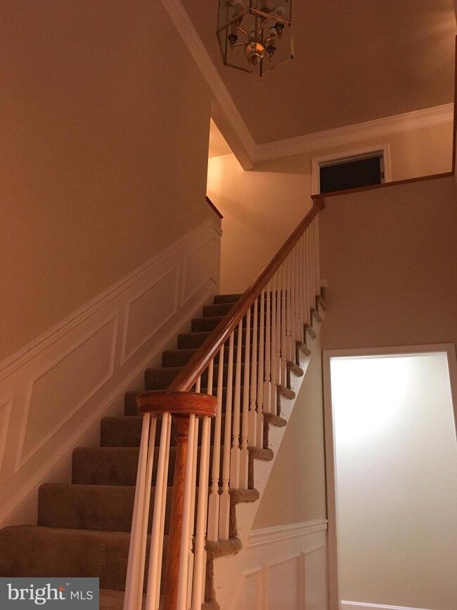 8406 Shadeland Rd, Laurel, MD 20724 - photo 7