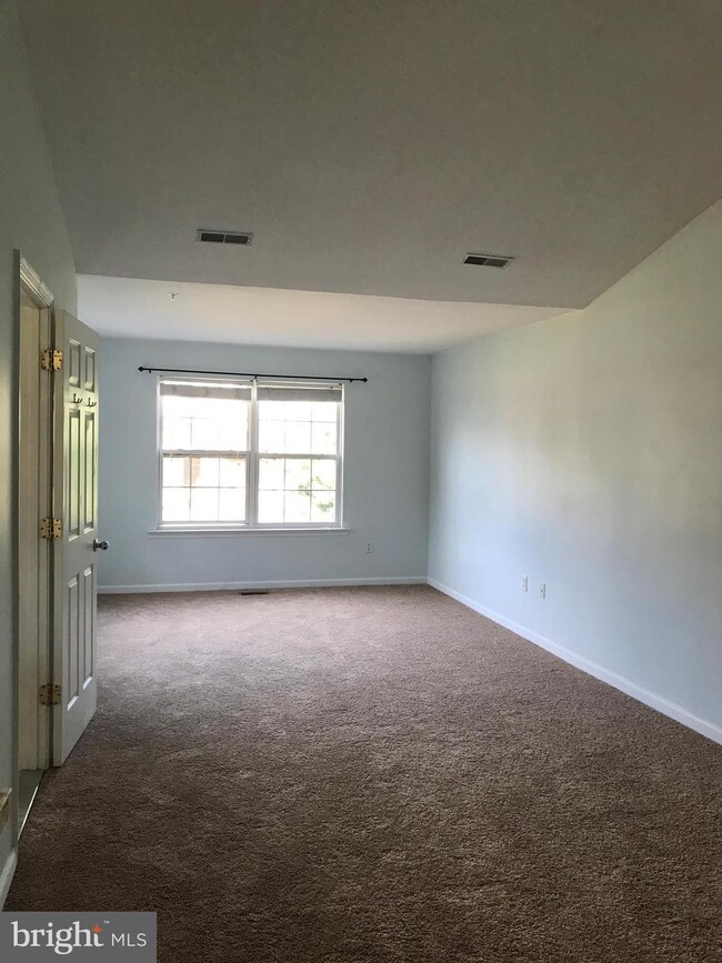 727 Shallow Ridge Ct, Abingdon, MD 21009 - photo 7