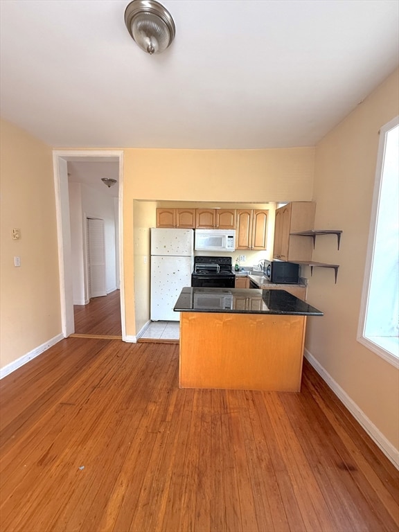 20 Huss Ct unit 105, Lynn, MA 01905 - photo 4