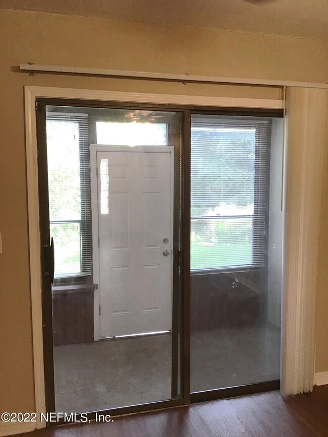 7651 Jana Ln N, Jacksonville, FL 32210 - photo 7