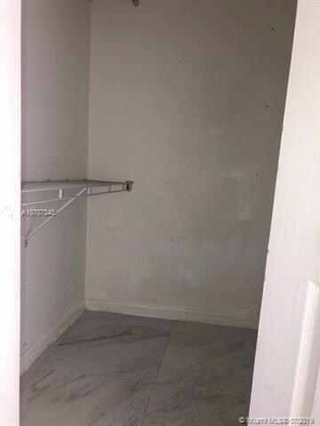 815 SW 113th Way unit 815, Pembroke Pines, FL 33025 - photo 6