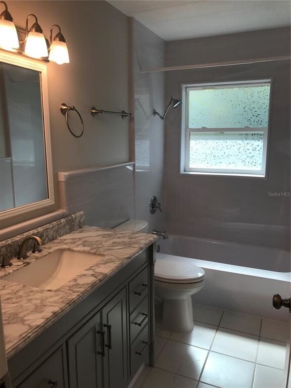 615 N Disston Ave, Tavares, FL 32778 - photo 3