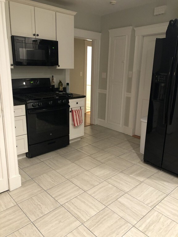 64 Cherry St unit 64, West Newton, MA 02465 - photo 3