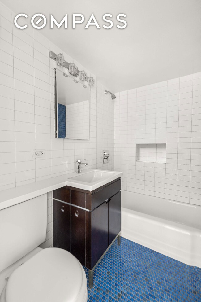 Chelsea Lane unit 14-NN, New York, NY 10011 - photo 7