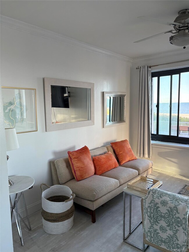 Ocean Club at Long Beach unit 2P, Long Beach, NY 11561 - photo 6