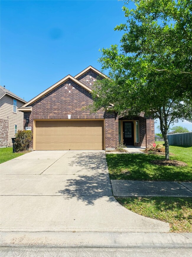 10715 Fuqua Glen Ln, Houston, TX 77089 - photo 2