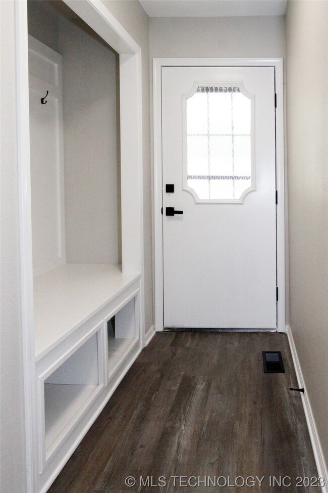 12822 S 126th East Ave, Broken Arrow, OK 74011 - photo 5